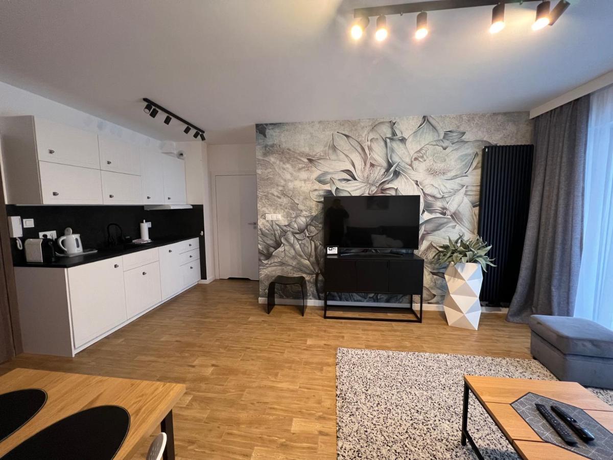 Stone Hill Spa By Clima Apartment 斯克拉斯卡波伦巴 外观 照片